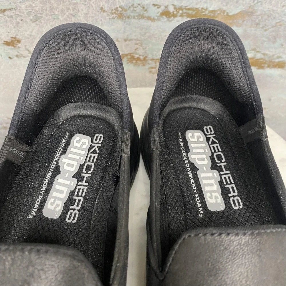 Skechers Slip-ins Shoes Womens Size 7 Black Slip On Walking Sneakers SN 136654